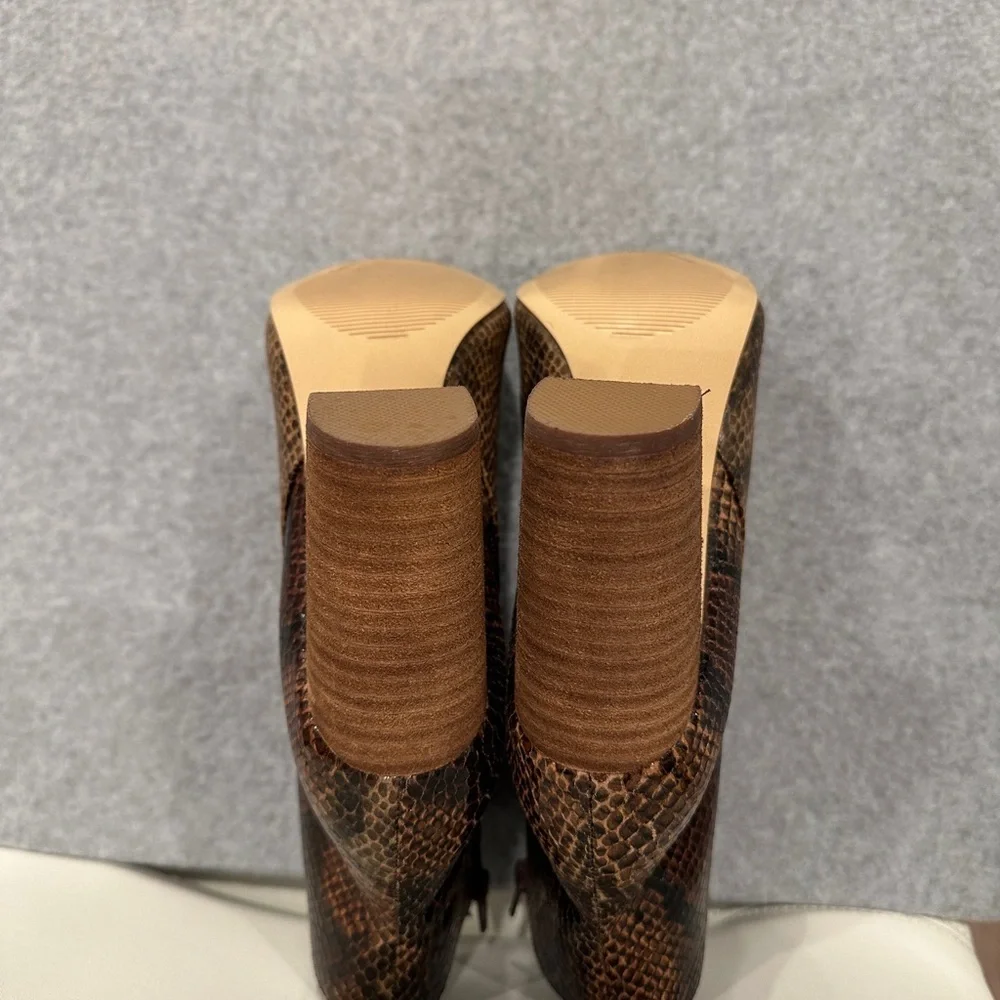 Zigi Soho Faux Snake Skin ankle boots - Picture 4 of 8